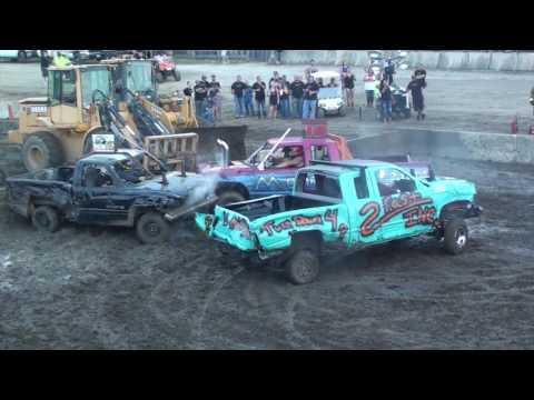 2017 Champaign County Fair Wire Truck Demolition Derby